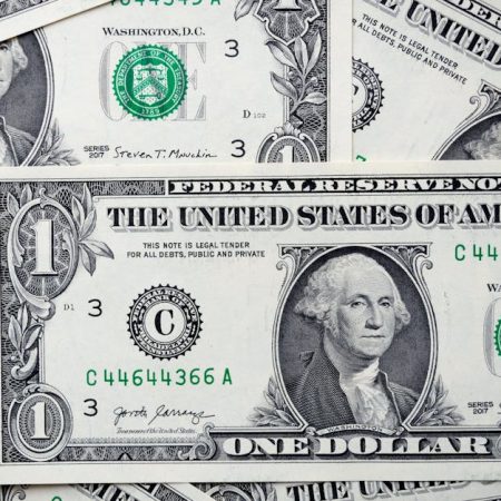 Bill C-218 Passes: theScore Weighs in on Canadas New Sports Betting