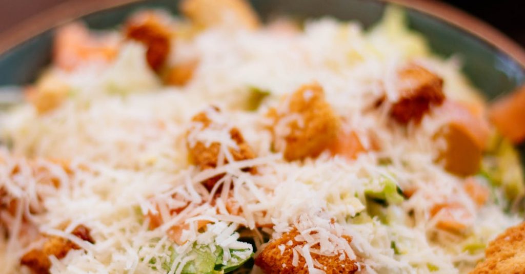 Featured image for Exclusive Look: Caesars Sportsbook Super Bowl Ad Goes Viral