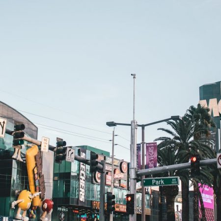 Las Vegas Resorts Experience 50% Occupancy Rates During Reopening